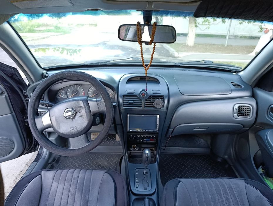 Nissan almera classic