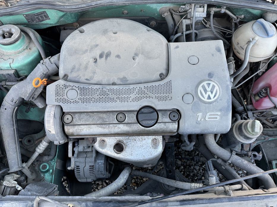 Vw Polo 1.6i 75hp 1999г  На Части