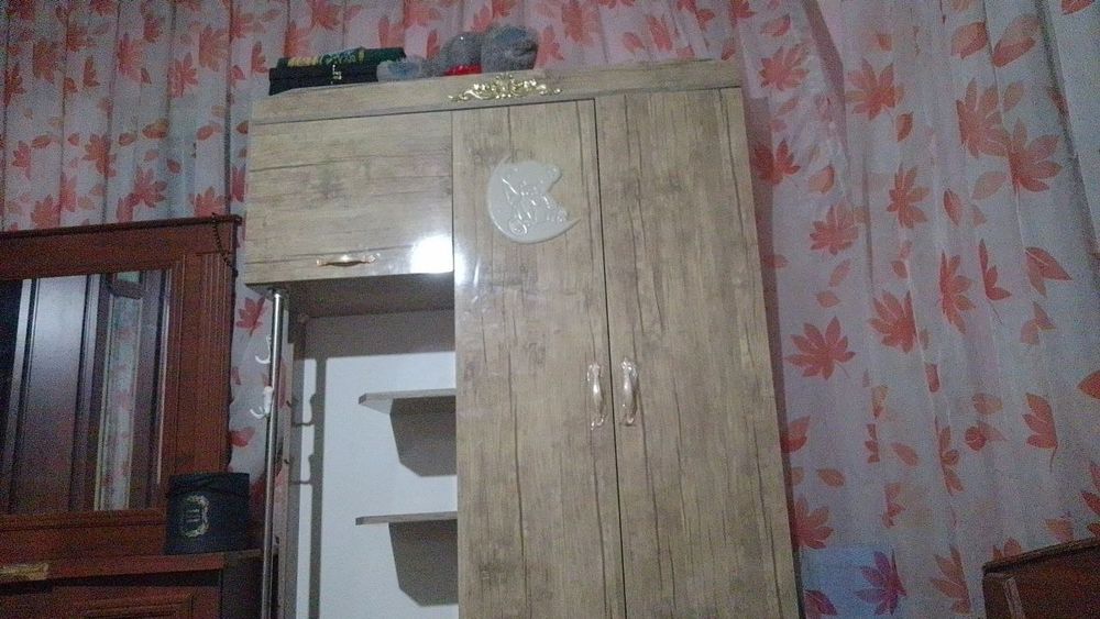 Detski shkaf bolajonlar uchun