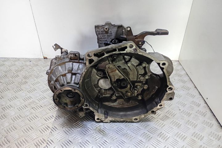 Cutie viteza 1.9 tdi 6 trepte JWP Volkswagen VW Golf a 5-a generatie