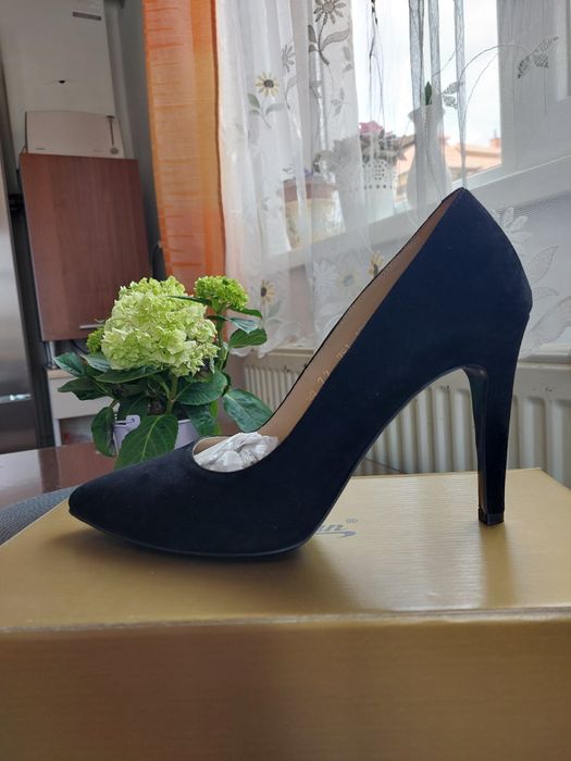 Pantofi Guban piele întoarsă