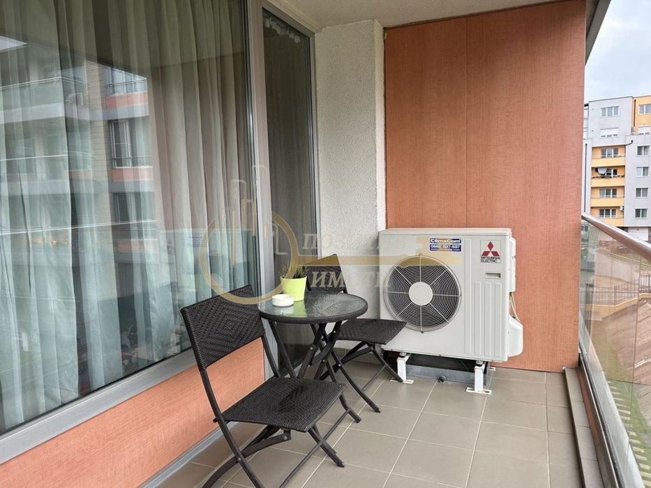 Дава се под наем Тристаен апартамент в София, Витоша - 130 кв.м за 1000 € - Снимка #12