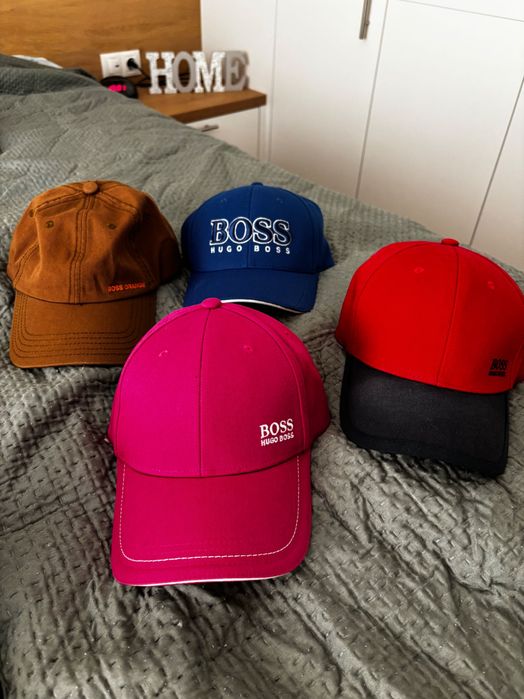 Шапки Hugo Boss u Tommy Hilfiger