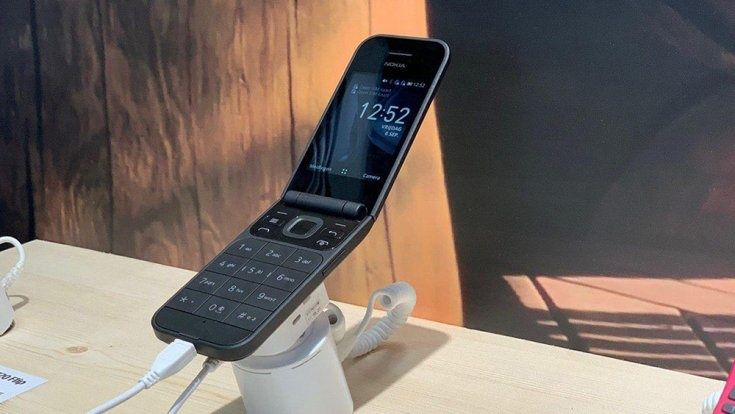 Новый Nokia flip 2720