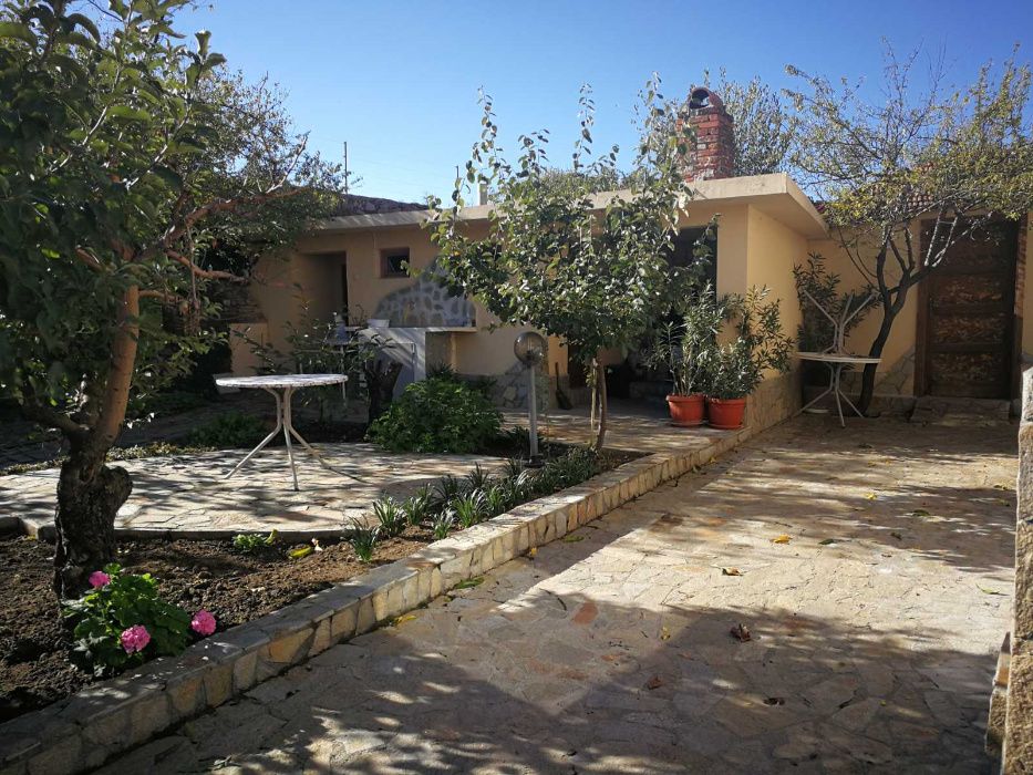 Продава се Заведение в Симеоновград - 330 кв.м за 728 €/кв.м - Снимка #1