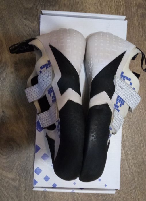 Скальники MAD ROCK