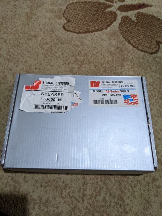 Amerikanski Sirena 600wt yangi qoʻyilmagan hali