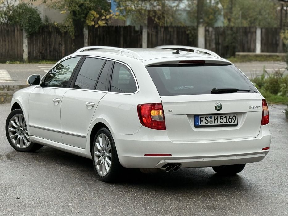 Skoda Superb DSG 2.0 TDI 2013