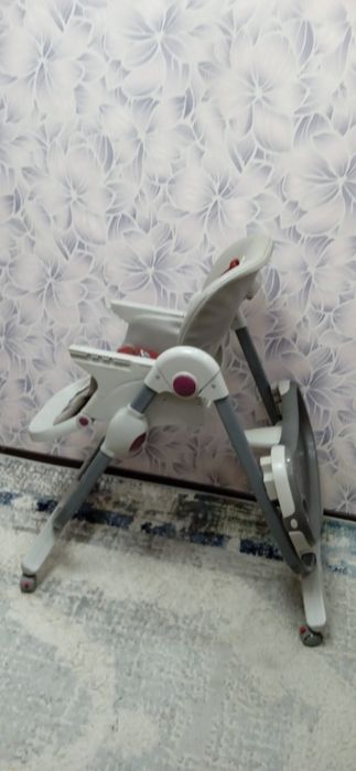 Стул для кормления.