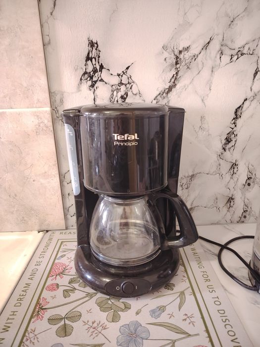 Кофеварка Tefal на 12 кружек