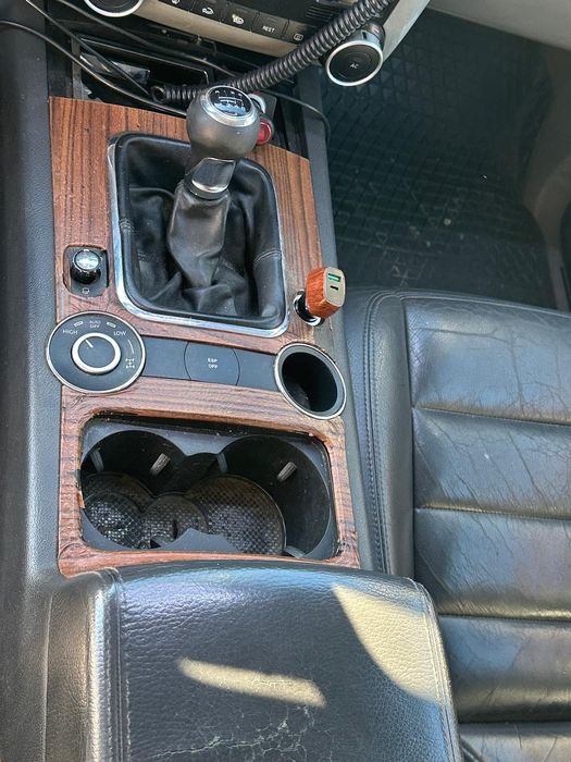 Vând Touareg an 2007