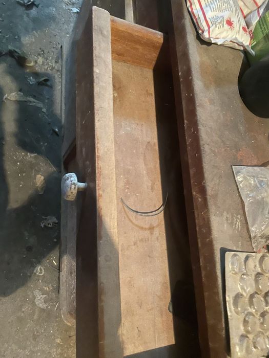 Продам комод дерево