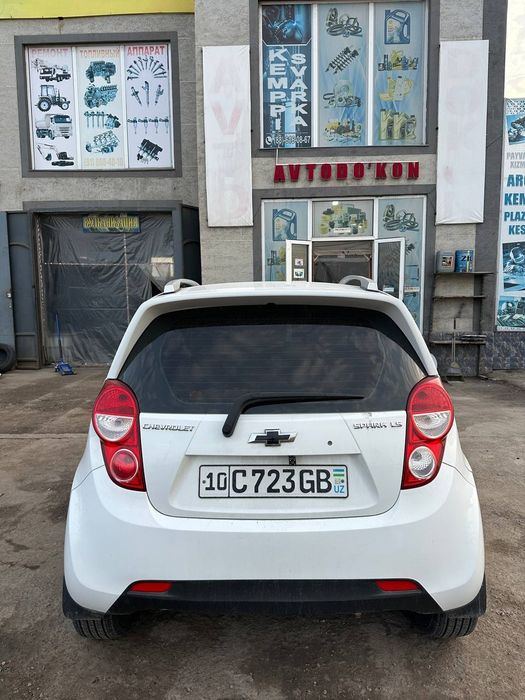 Chevrolet spark 2013