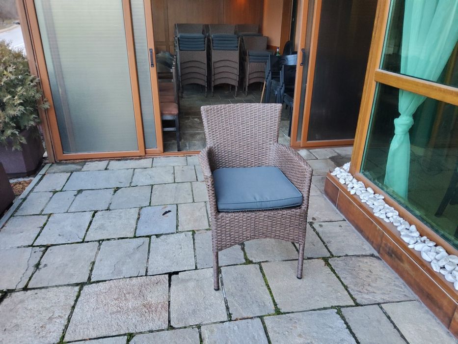 Трапезни Столове