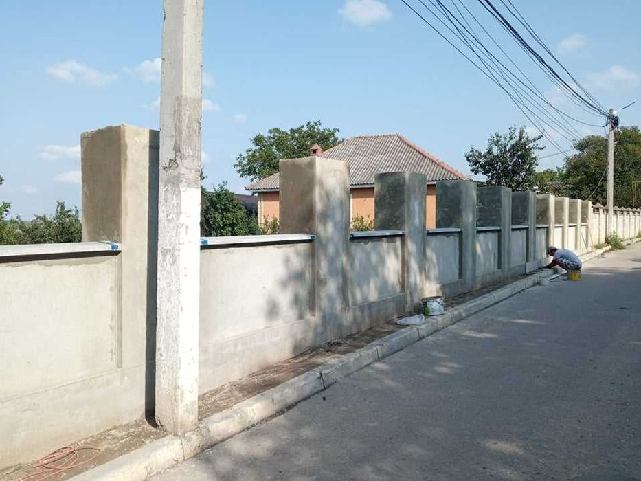 Garduri si porti din panou stil jaluzele, sipca metalica, plasa si BCA