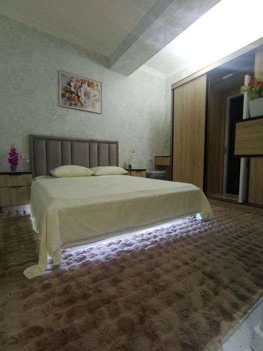 Чиланзар -23 Орентир: Фархадский перекресток Новостройка 3/3/5 ЕВРО