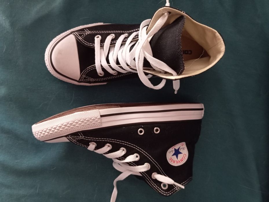 adidasi Converse noi