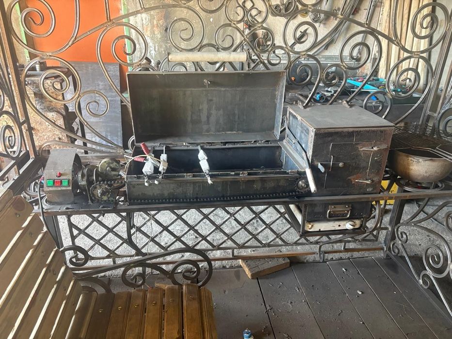 Продам кованые изделия .