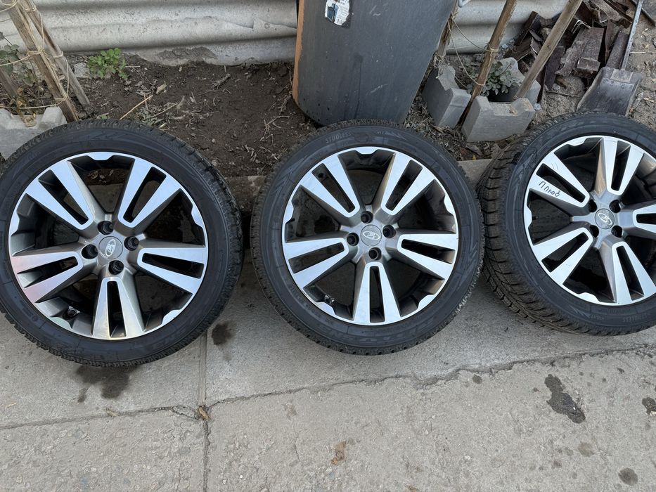 Диски 17 на Lada Vesta