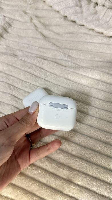 Кейс airpods 3 оригинал