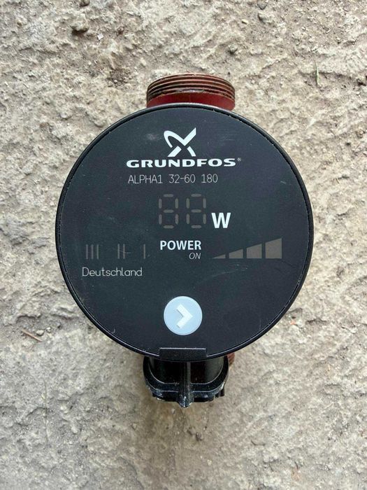 циркулационна помпа Grundfos