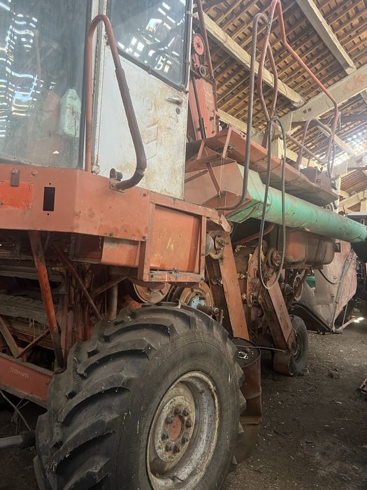 Продам комбайн Енисей 1200