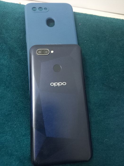 Продам телефон oppo A12