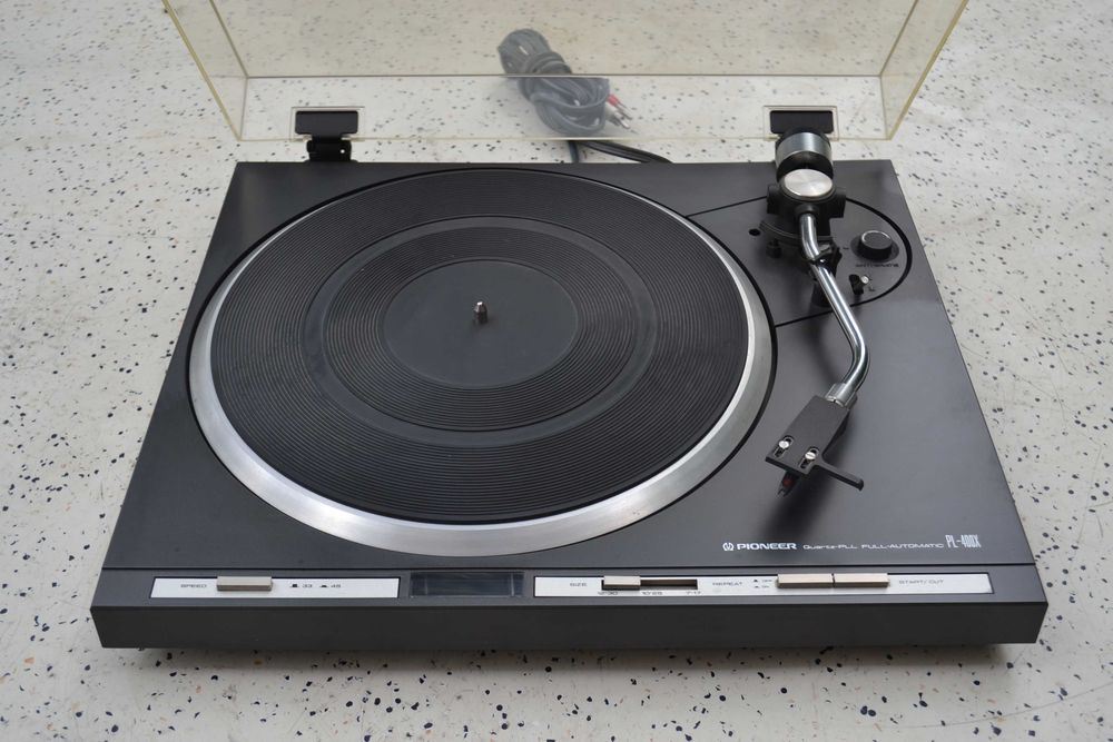 Pick up Pioneer PL 400 X
