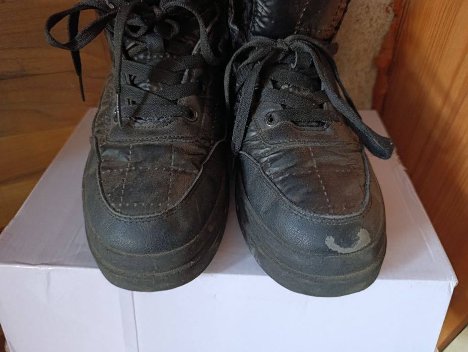 Лот от 3 чифта детски обувки