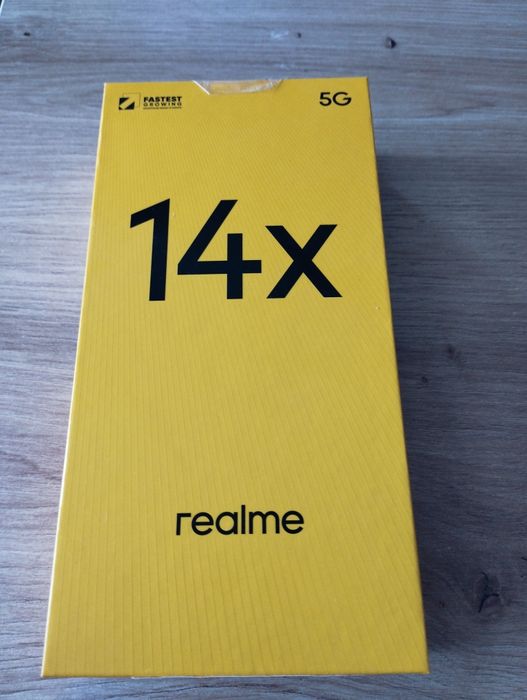 Realme 14X 5G чисто нов НЕРАЗОПАКОВАН
