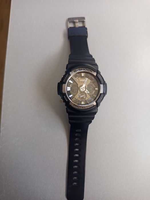 Casio G-Shock GA-200.