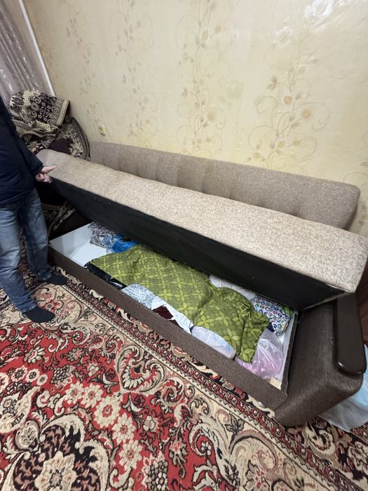 Диван разборный б/у