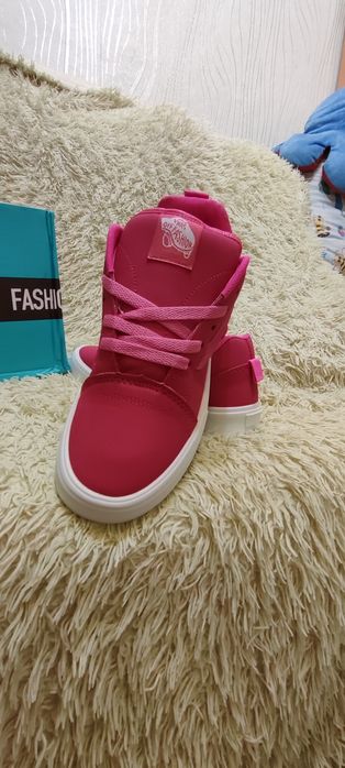 Vans knu skool новые