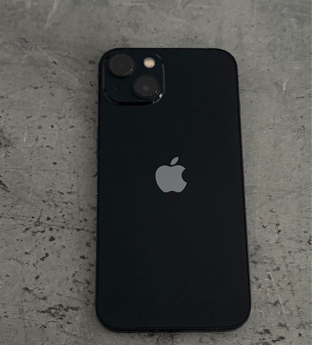 iPhone 13 128GB – Baterie 77% – 1.150lei