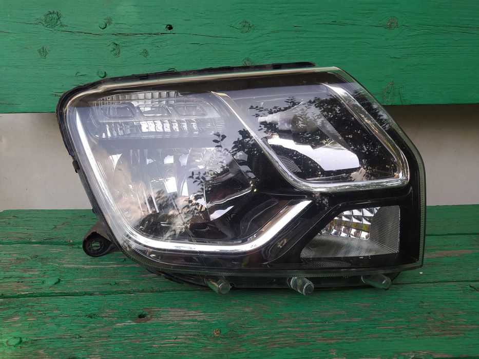 Фар за Дачия втора употреба