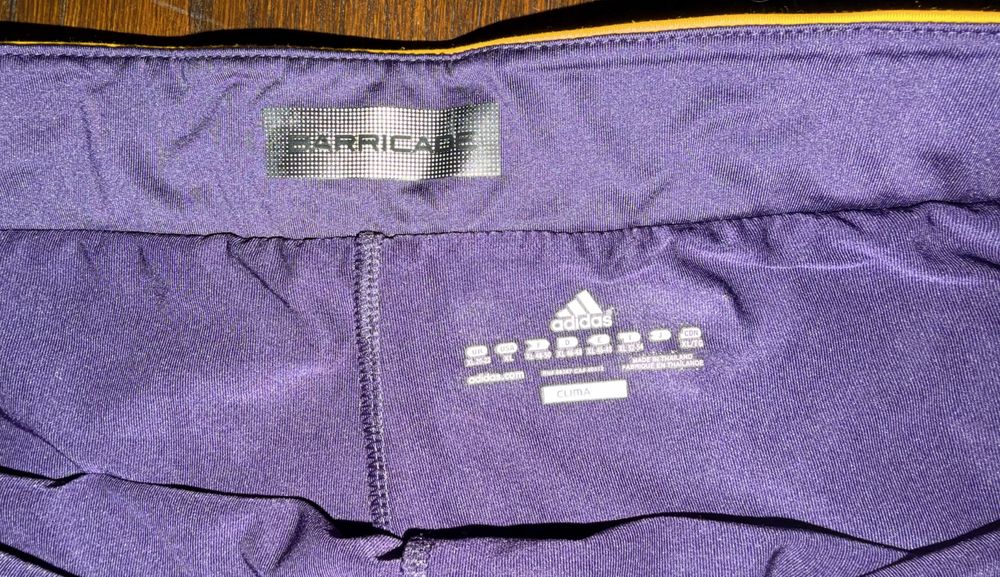 Тенис пола/ клин Adidas размер XL