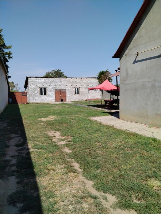 Casa de vânzare ...