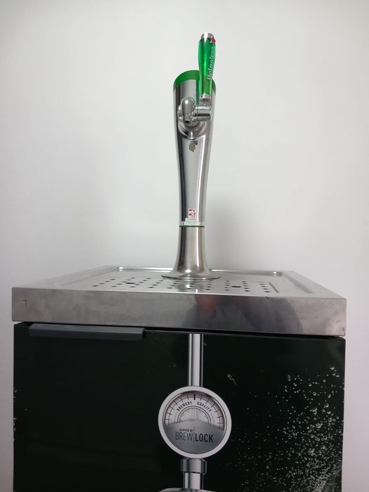 Dozator de bere+bonus un butoi de bere