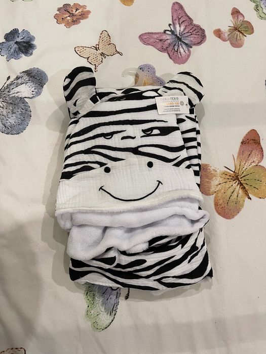 Бебешки кърпи и одеалце/подарък шишенце