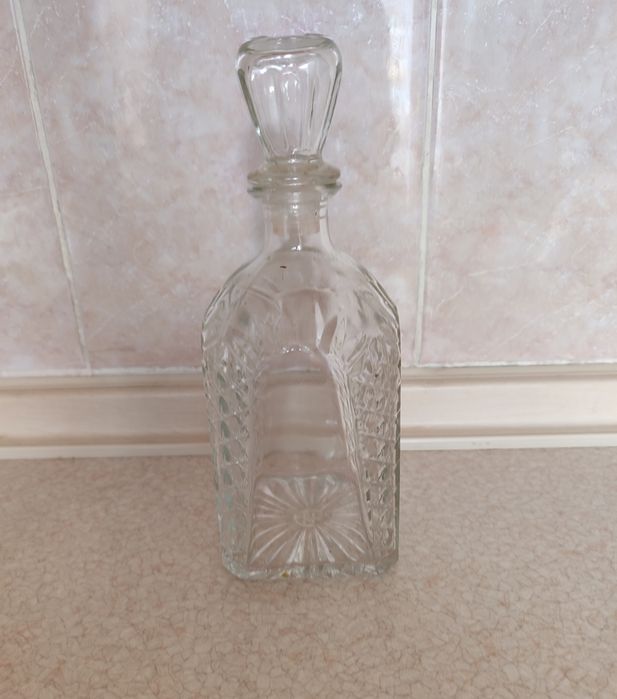 Бутылки стеклянные 0,5 л