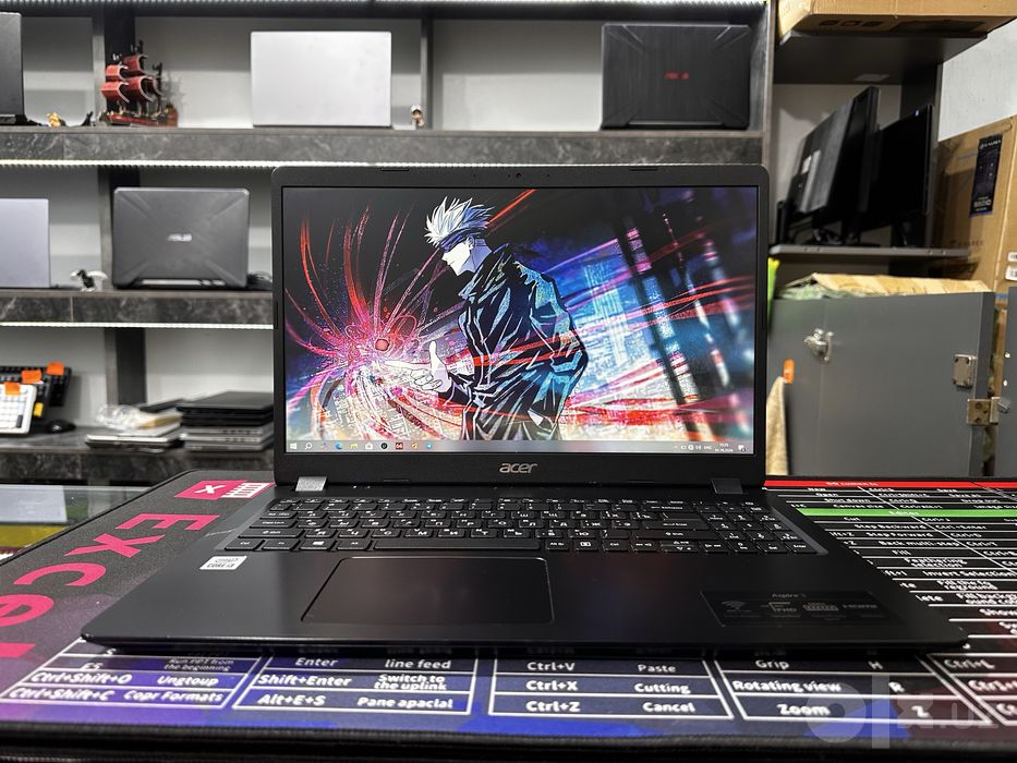 Офисный ноутбук Acer Aspire i3-10110U 4/256