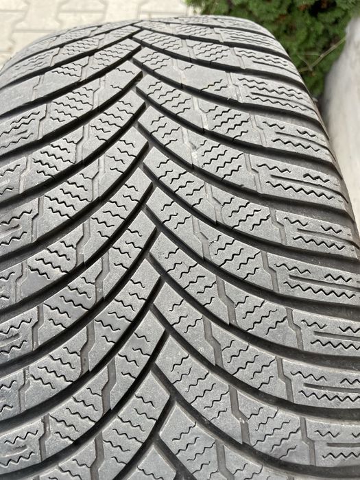 Алуминиеви джанти с зимни гуми  17 5х120 от VW T5/T6