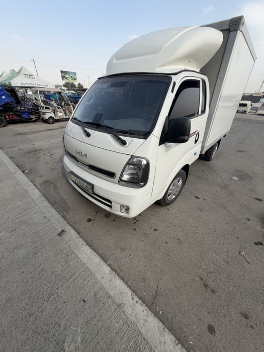 Yuk tashish xizmati Samarkan boylab