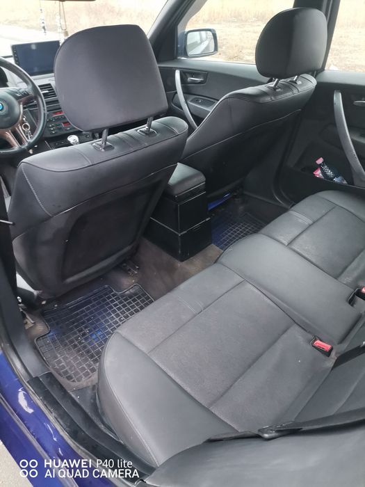 Vând BMW x3 2.0d, citiți anunțul.