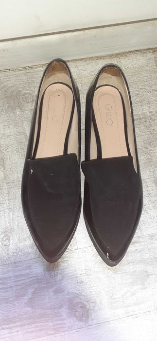 Pantofi negri din piele, mas 39, comozi