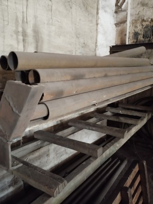 Трубы на столбики ограждений