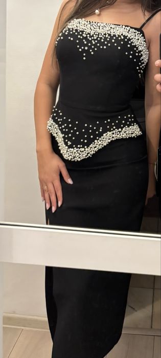 Rochie eleganta cu perle