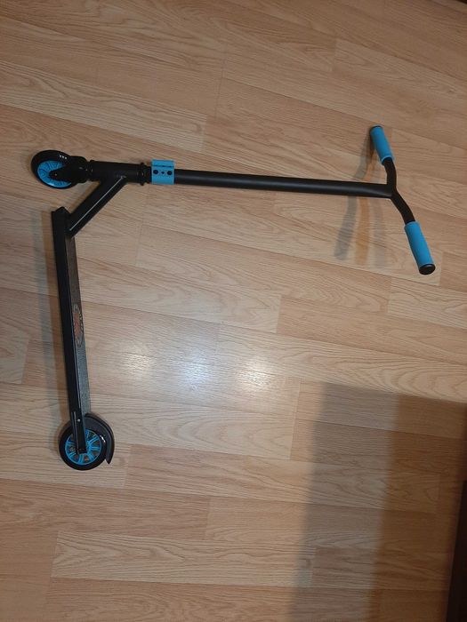 Trotineta freestyle scheme nou