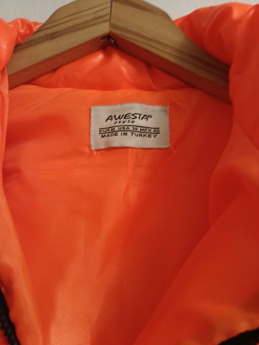 Продавам тинейджърско яке