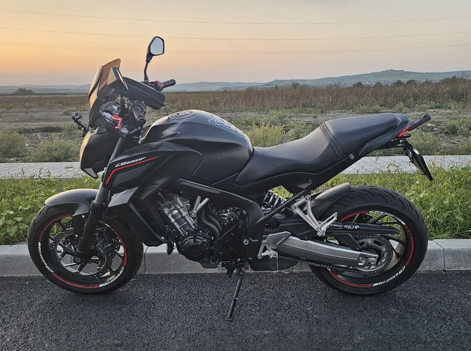 HONDA CB650FA - 2015 - 25500km - ABS